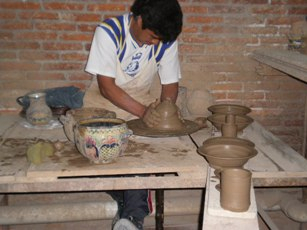 レアポット高級陶器メキシコ職人の手作り