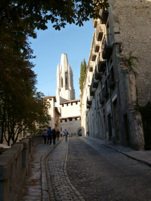 スペイン観光ブログ バルセロナ近郊の街 ジローナ