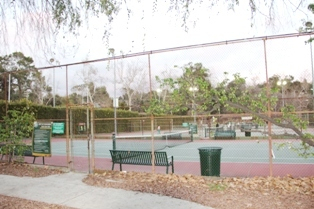 ロサンゼルス観光ブログ : Rose Bowlにあるカッコ良い公園！