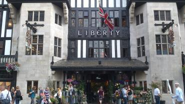 定価約10万円☆ イギリス高級デパートリバティロンドンliberty ドレス 
