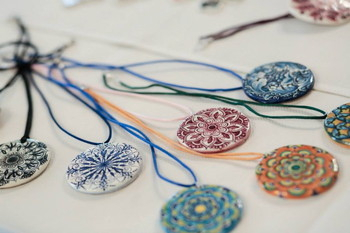 イタリア観光ブログ : フィレンツェの小さな陶器工房