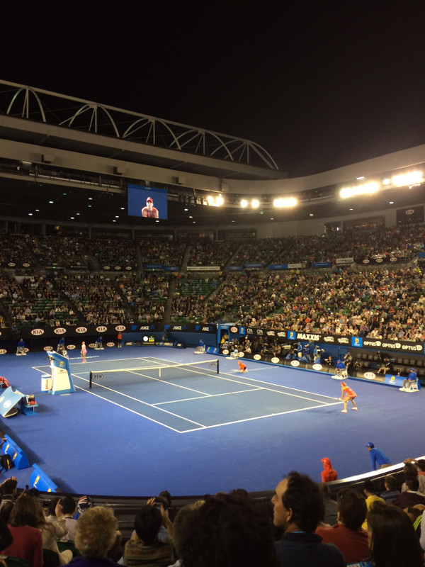 Tennis_night