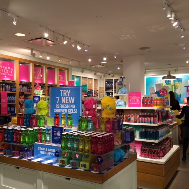 トロント観光ブログ 日本未上陸 Bath Body Works