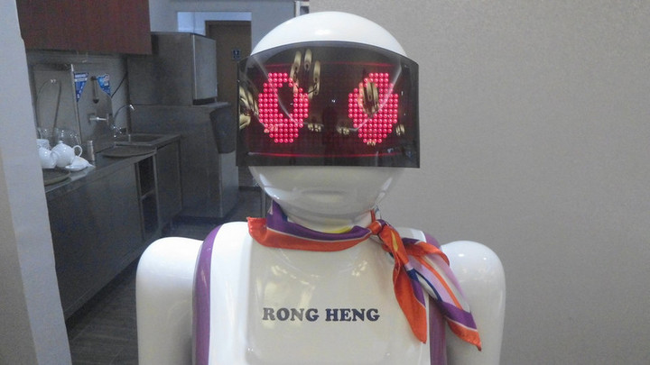 シンガポール観光ブログ シンガポールで食い倒れ 食べブロ ロボットレストラン