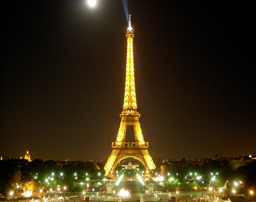 パリ フランス観光ブログ 3月31日 エッフェル塔の落成記念日 パリ フランス観光ブログ 3月31日 エッフェル塔の落成記念日