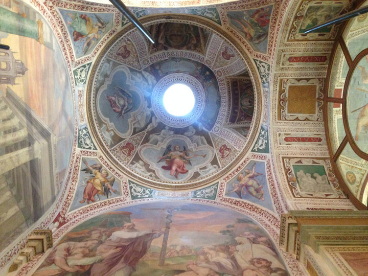 イタリア観光ブログ : 聖なる階段 スカラ・サンタ