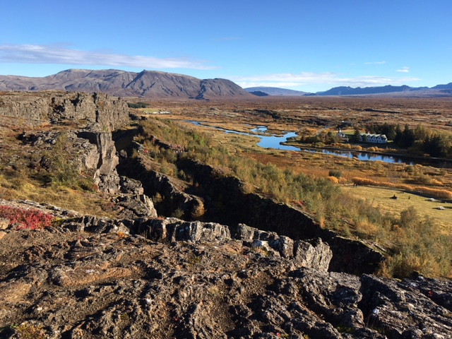 添乗員同行ツアーimpressoブログ アイスランドってどんなとこ 観光名所をご紹介