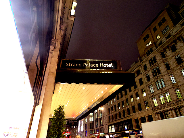 ロンドン観光ブログ 1 The Strand Palace Hotel 100年以上の歴史をもつ老舗ホテル