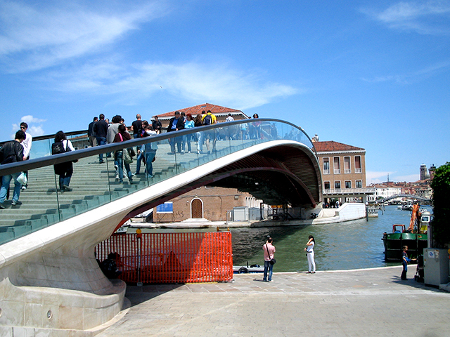 ロンドン観光ブログ 1 水路とカーニバルの街ベネチア イタリア
