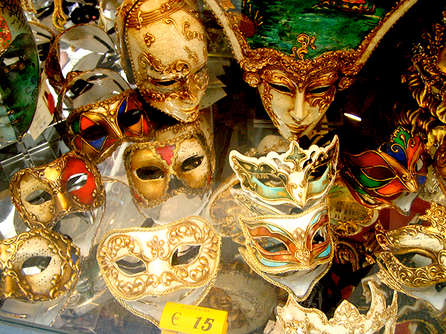 ロンドン観光ブログ 1 水路とカーニバルの街ベネチア イタリア