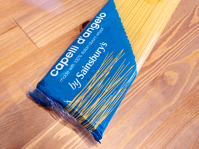 ロンドン観光ブログ 重曹 パスタで日本風ラーメンを作ろう ロンドン観光ブログ 重曹 パスタで日本風ラーメンを作ろう