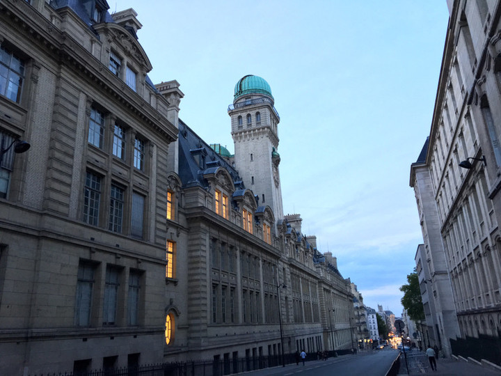 パリ フランス観光ブログ ソルボンヌ大学 パリ大学