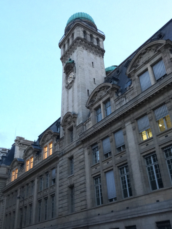 パリ フランス観光ブログ ソルボンヌ大学 パリ大学 パリ フランス観光ブログ ソルボンヌ大学 パリ大学