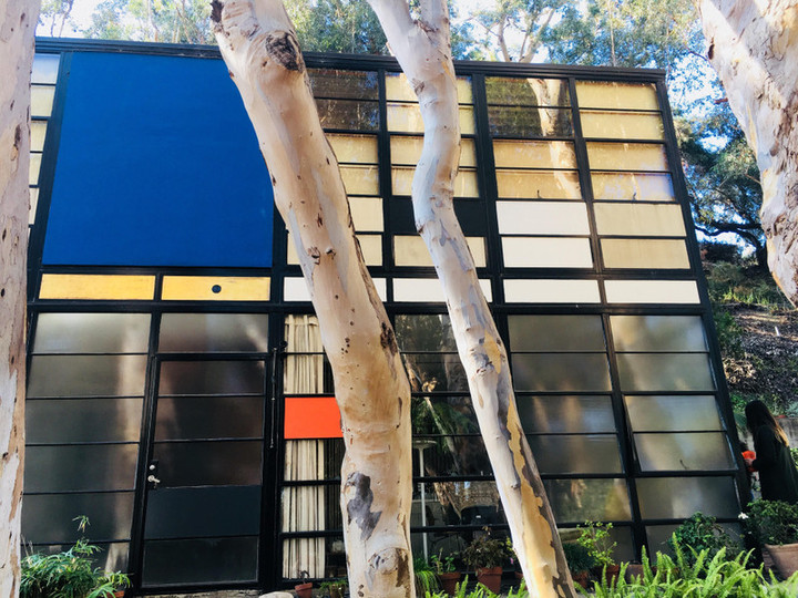 ロサンゼルス観光ブログ : EAMES HOUSE