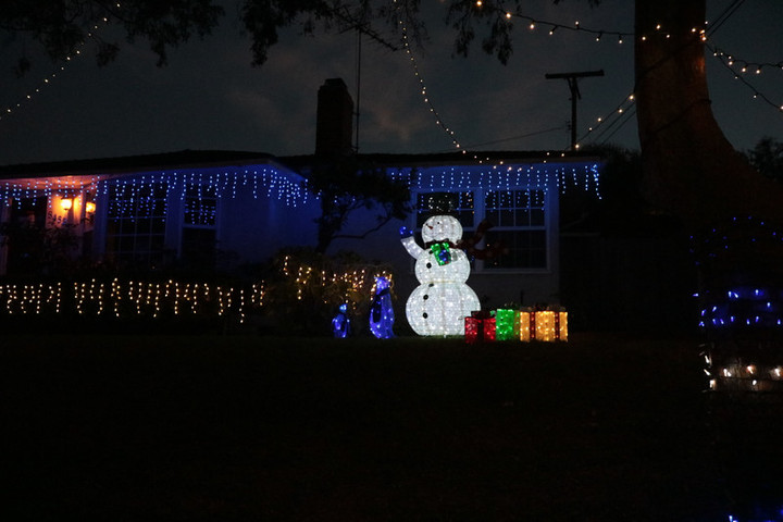 ロサンゼルス観光ブログ : クリスマス・イルミネーションスポット