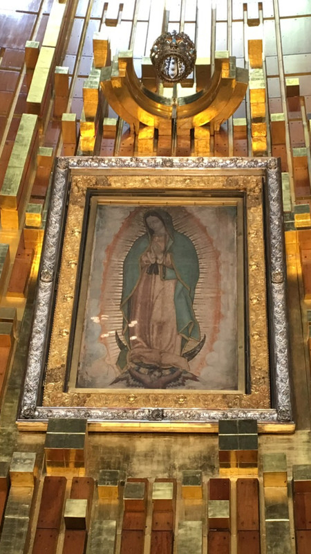 メキシコシティ観光ブログ メキシコ カトリックの象徴 グアダルーペ寺院 メキシコシティ観光ブログ メキシコ カトリックの象徴 グアダルーペ寺院