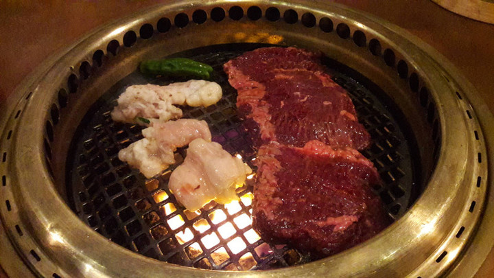 ロサンゼルス観光ブログ : 牛角【アメリカの日本食レストラン】