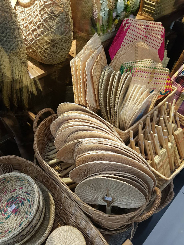 タイ観光ブログ : タイの竹網細工