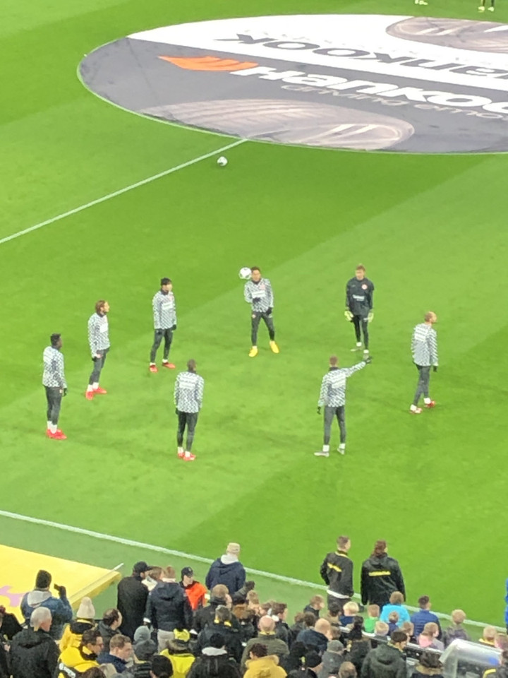 ドイツ観光ブログ Borussia Dortmund Vs Eintracht Frankfurt ドイツ観光ブログ Borussia Dortmund Vs Eintracht Frankfurt