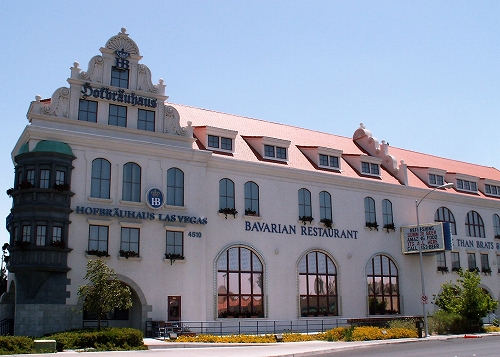 ラスベガス観光ブログ : 本場ドイツの味、ホフブロイハウス