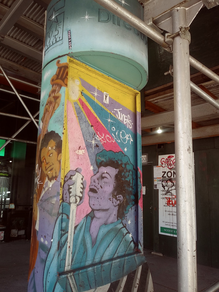 ニューヨーク観光ブログ 独自の魅力を持つ ハーレム 125丁目周辺を散歩