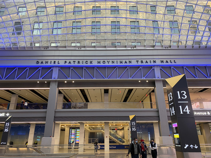 ニューヨーク観光ブログ ニューヨーク ペンシルバニア駅リニューアル Moynihan Train Hall ニューヨーク観光ブログ ニューヨーク ペンシルバニア駅リニューアル Moynihan Train Hall