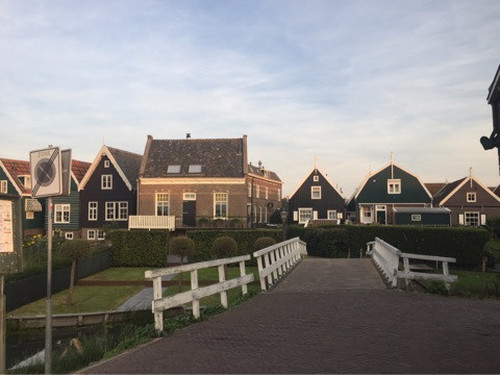 Marken