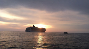 Ship_sunset