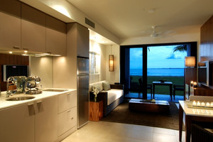 One_bedroom_ocean_view_living_area