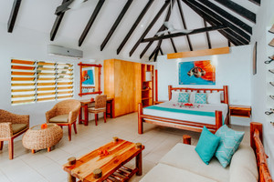 Beachfront_bure