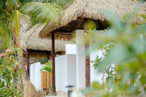 Sanctualy_pool