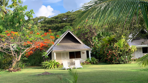 Gardenburelawn_wide_1