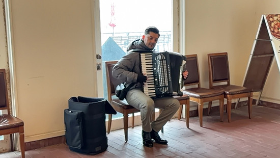 ミュージシャンによる生演奏 ミュージシャンによる生演奏