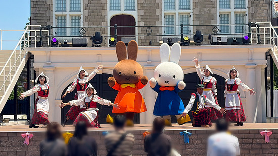 ミッフィーとメラニーのスプリングハピネス