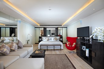 1_bedroom_leisure_suites_doublesix