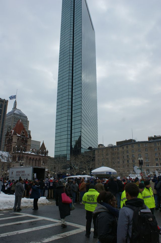 People_flocking_to_boston