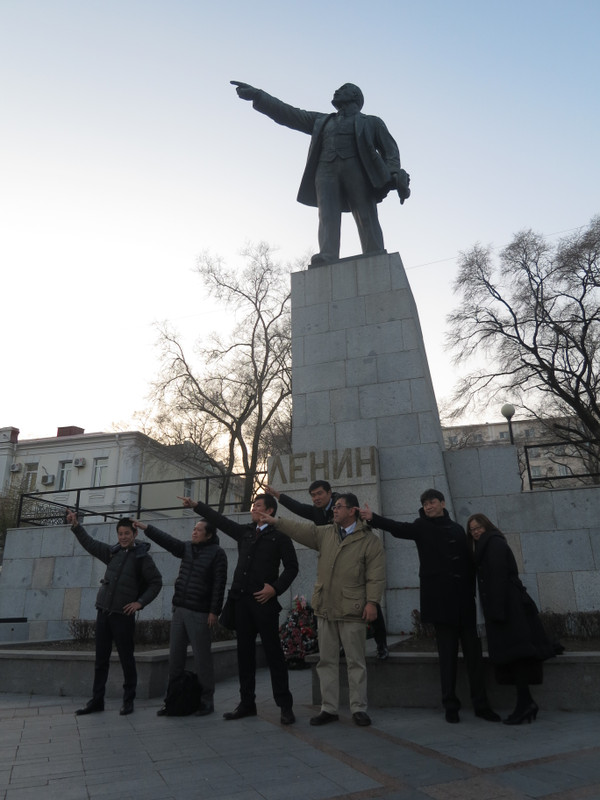 ロシア観光ブログ各地のレーニン像