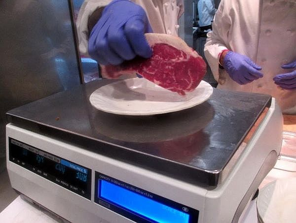 Ikinari_steak04