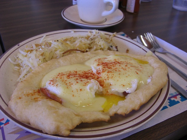 Frybread_with_egg650