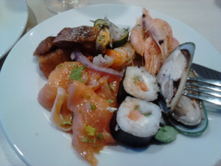 Dinner_plate_2