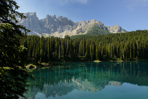 Lake_carezza