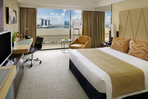 Premier_room_marina_bay_view