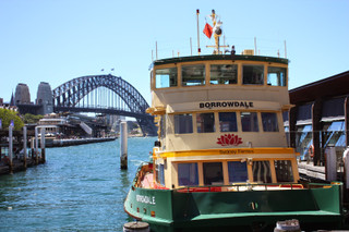 Circular_quay_ferry_bridge