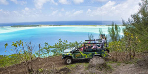 Mountpopotitupunajeepsafariborabora